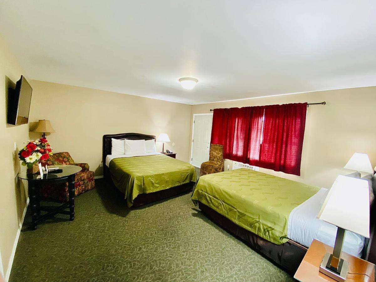 Sage N Motel